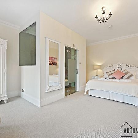 Beautiful 2 King Size Beds 2 Bath- Sleeps 5 In Earls Court Apartment ลอนดอน ภายนอก รูปภาพ